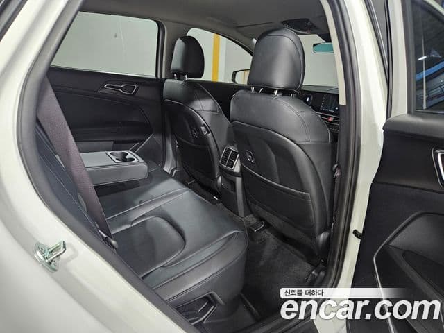 Kia Sportage 2025 — Фото 17/20