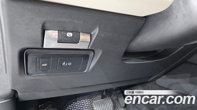 Land Rover Discovery Sport 2020 — Şəkil 27/34