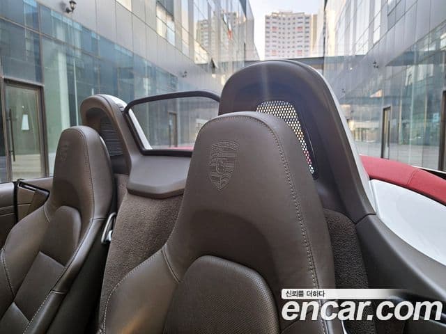 Porsche 718 Boxster 2018 — Şəkil 18/20