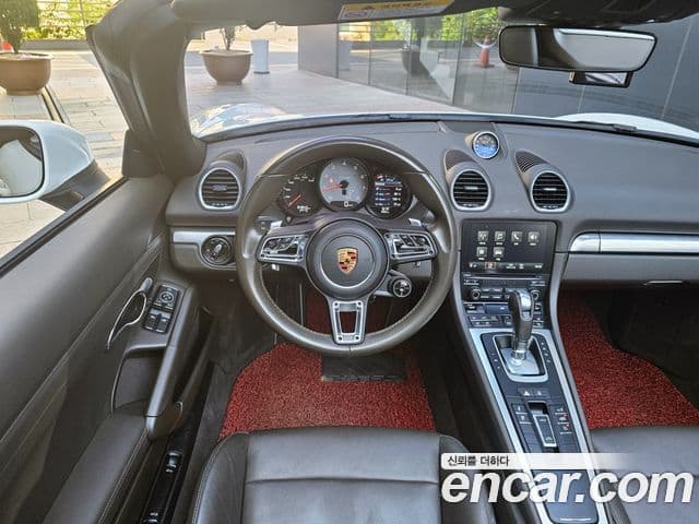 Porsche 718 Boxster 2018 — Şəkil 12/20