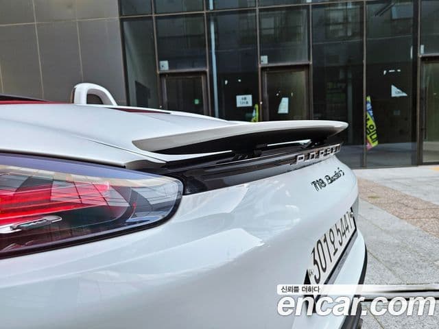 Porsche 718 Boxster 2018 — Şəkil 8/20