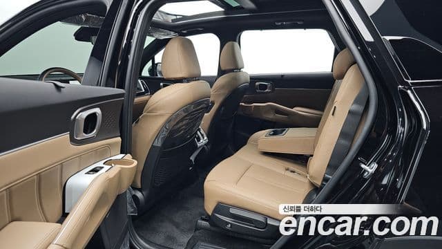 Kia Sorento 2025 — Фото 12/20