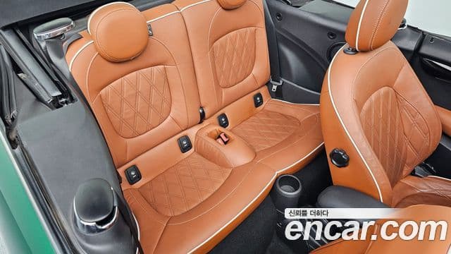 Mini Cooper S Convertible 2021 — ფოტო 20/20
