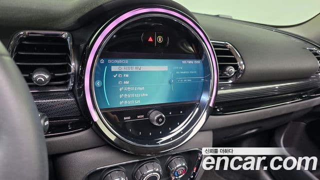 Mini Cooper Clubman 2021 — ფოტო 6/32