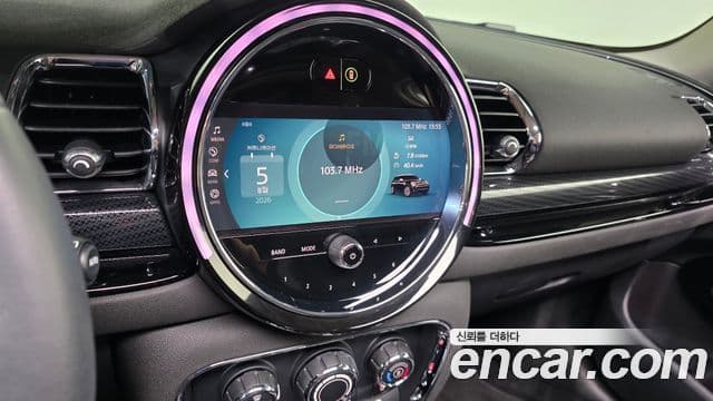 Mini Cooper Clubman 2021 — ფოტო 9/32