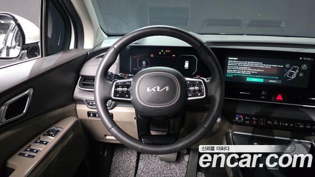 Kia Carnival 2024 — Фото 12/20