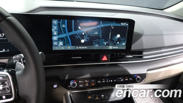 Kia Carnival 2024 — Фото 13/20