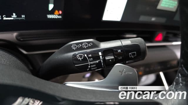Kia Carnival 2024 — Şəkil 14/33