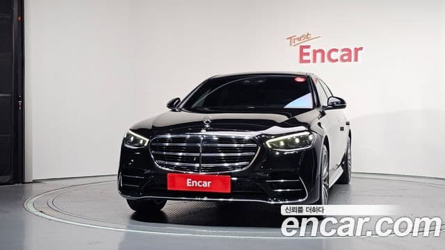 Mercedes-Benz S-Class 2021 — Photo 12/37