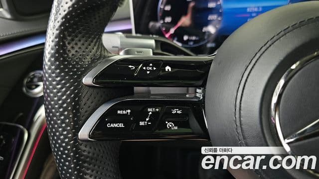 Mercedes-Benz S-Class 2021 — Photo 5/37