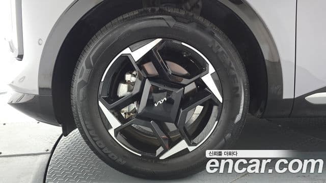 Kia Sportage 2025 — Şəkil 6/31