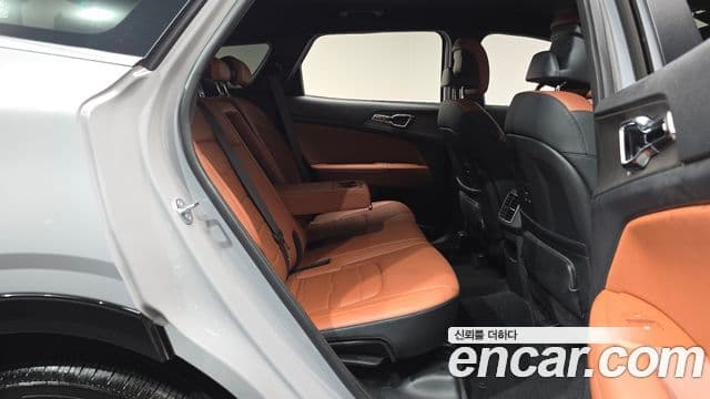 Kia Sportage 2025 — Şəkil 25/31