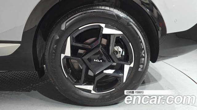 Kia Sportage 2025 — Şəkil 17/31