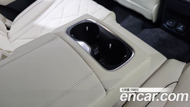 Genesis GV80 2024 — Şəkil 24/31