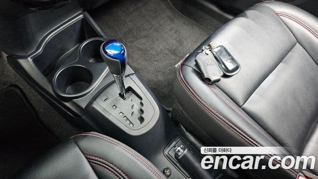 Toyota Prius C 2018 — Şəkil 6/30