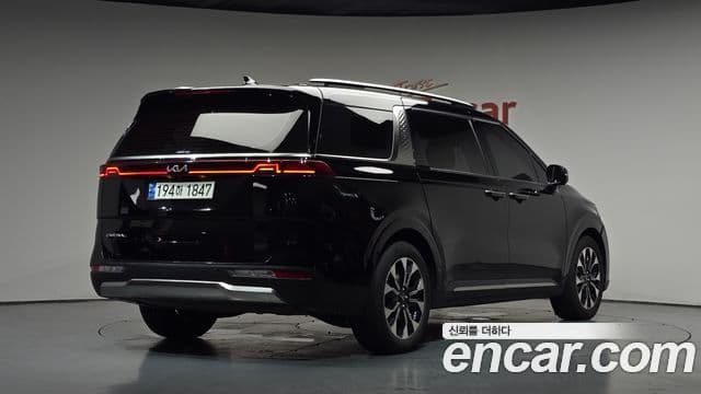 Kia Carnival 2022 — Фото 2/20