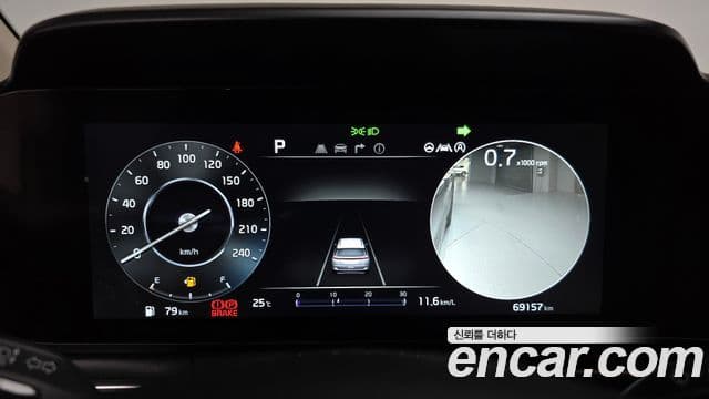 Kia Carnival 2022 — Фото 8/20