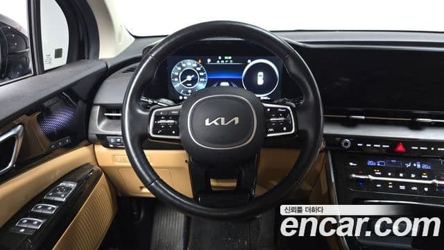 Kia Carnival 2022 — Фото 13/20