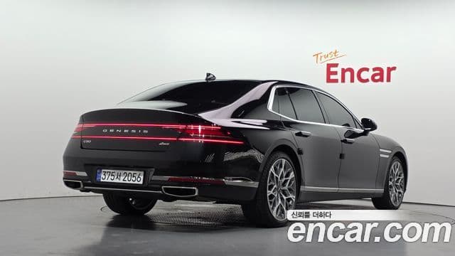Genesis G90 2025 — Photo 33/34
