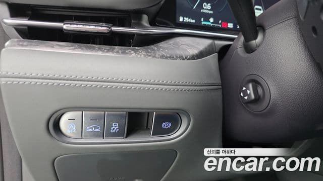 Genesis G90 2025 — Photo 25/34