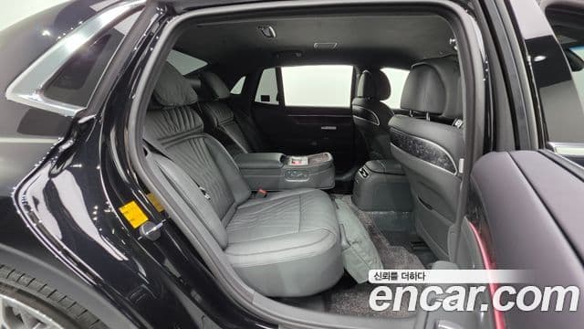 Genesis G90 2025 — Photo 20/34