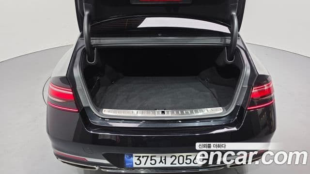 Genesis G90 2025 — Photo 2/34