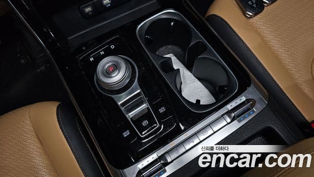 Kia Carnival 2022 — Фото 9/20
