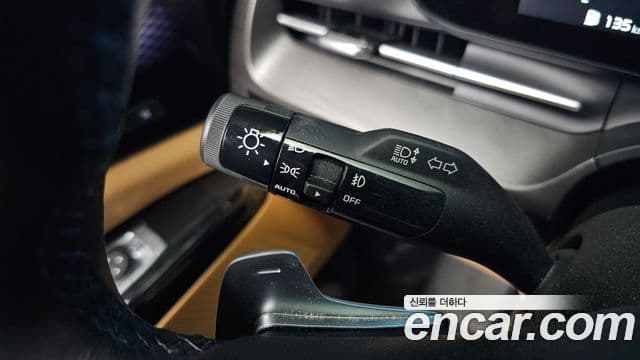 Kia Carnival 2022 — Photo 19/36