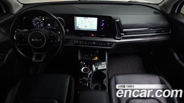 Kia Sportage 2021 — ფოტო 11/32