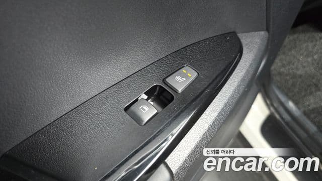 Kia Sportage 2021 — ფოტო 9/32