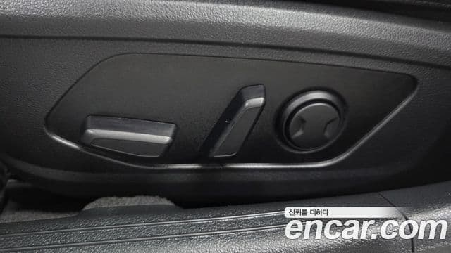 Kia K5 2023 — Şəkil 19/34