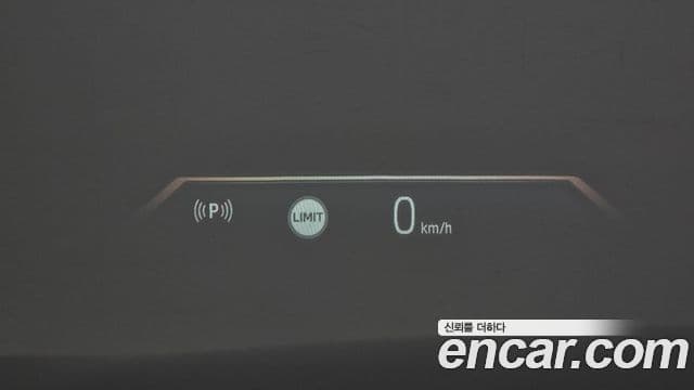 BMW 7 Series 2025 — Photo 19/32
