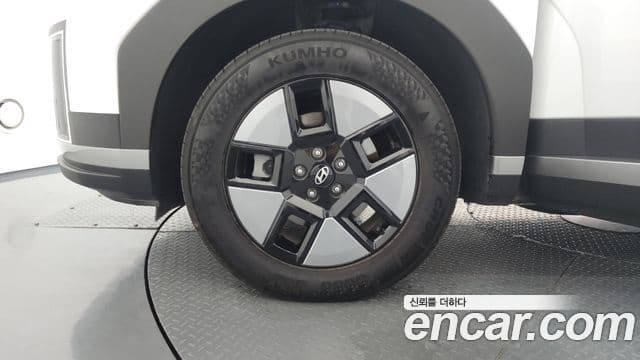 Hyundai Santa Fe 2024 — Photo 23/32