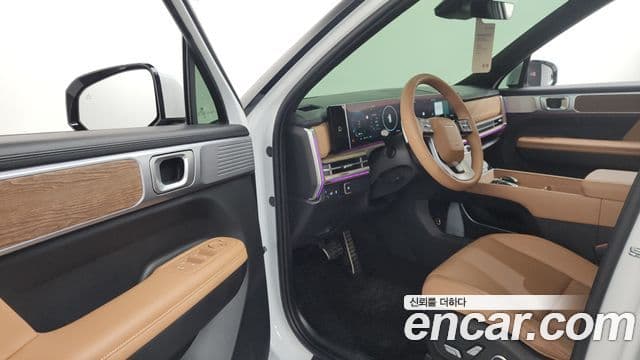 Hyundai Santa Fe 2024 — Photo 28/32