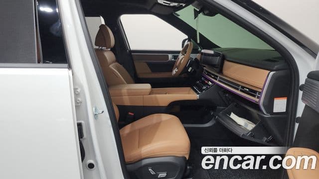 Hyundai Santa Fe 2024 — Photo 10/32