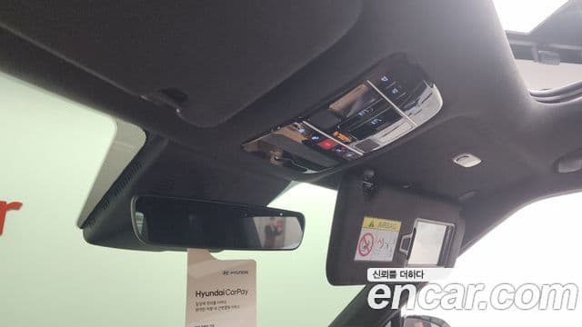 Hyundai Santa Fe 2024 — Photo 12/32