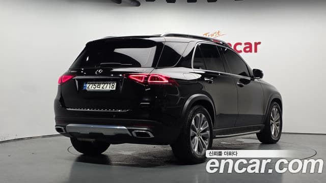 Mercedes-Benz GLE-Class 2022 — Şəkil 16/20