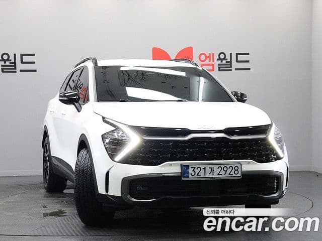 Kia Sportage 2021 — Фото 1/20