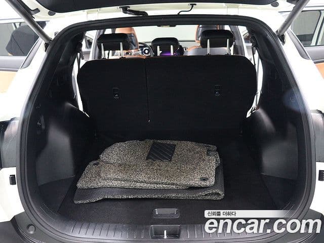 Kia Sportage 2021 — Фото 4/20