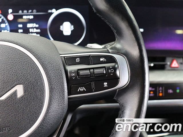 Kia Sportage 2021 — Фото 6/20