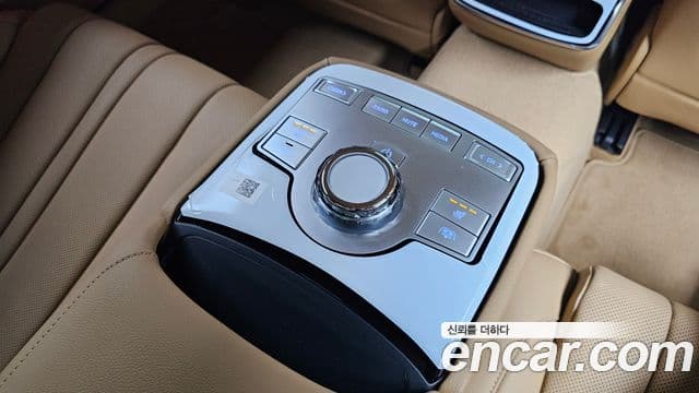 Genesis G80 2025 — Photo 18/31