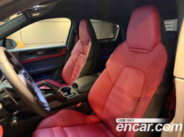 Porsche Cayenne 2026 — Photo 7/7