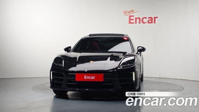 Porsche Panamera 2025 — Şəkil 31/40