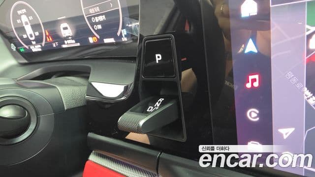 Porsche Panamera 2025 — Şəkil 19/40