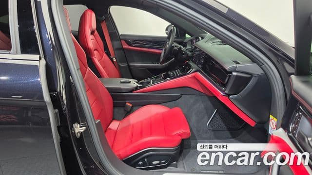 Porsche Panamera 2025 — Şəkil 18/40