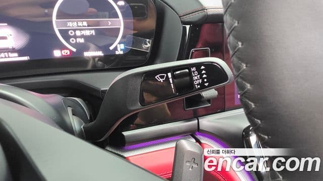Porsche Panamera 2025 — Şəkil 16/40