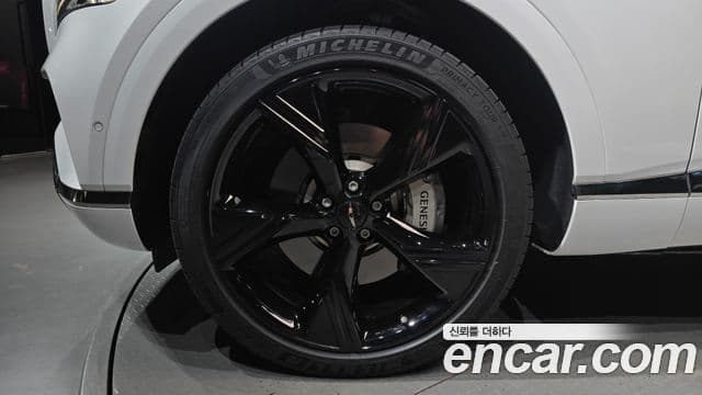 Genesis GV80 2024 — ფოტო 8/34