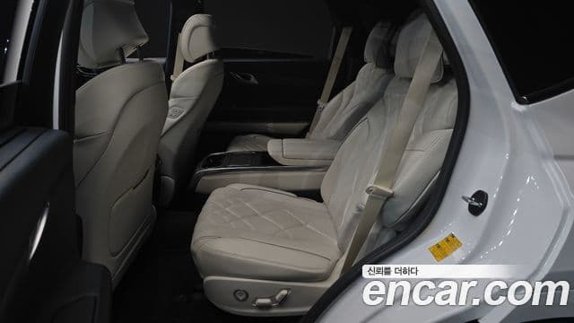 Genesis GV80 2024 — ფოტო 25/34
