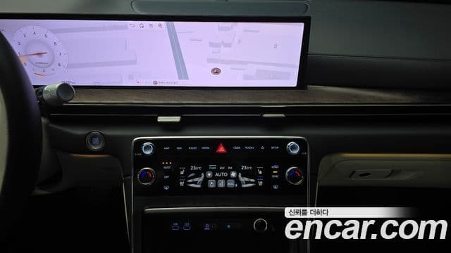 Genesis GV80 2024 — ფოტო 30/34