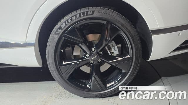 Genesis GV80 2024 — ფოტო 33/34
